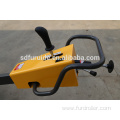 Electric Start-up Diesel Engine Single Drum Road Roller Compactor (FYL-750)